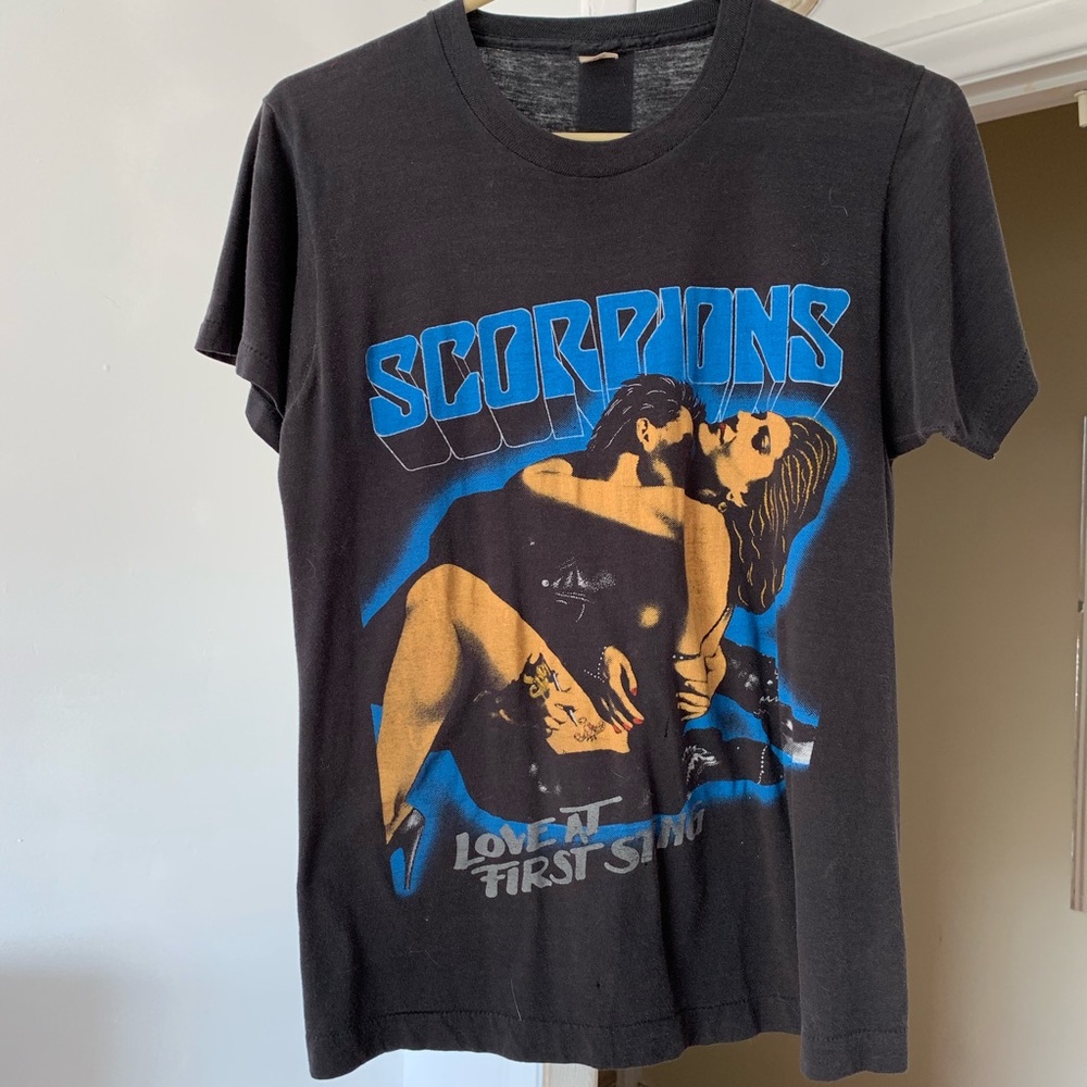 Vintage 80s Scorpions rare band T-shirt women’s
